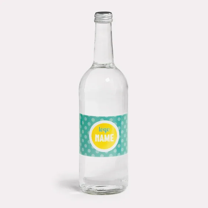 Glazen waterfles 750ml met gepersonaliseerd etiket