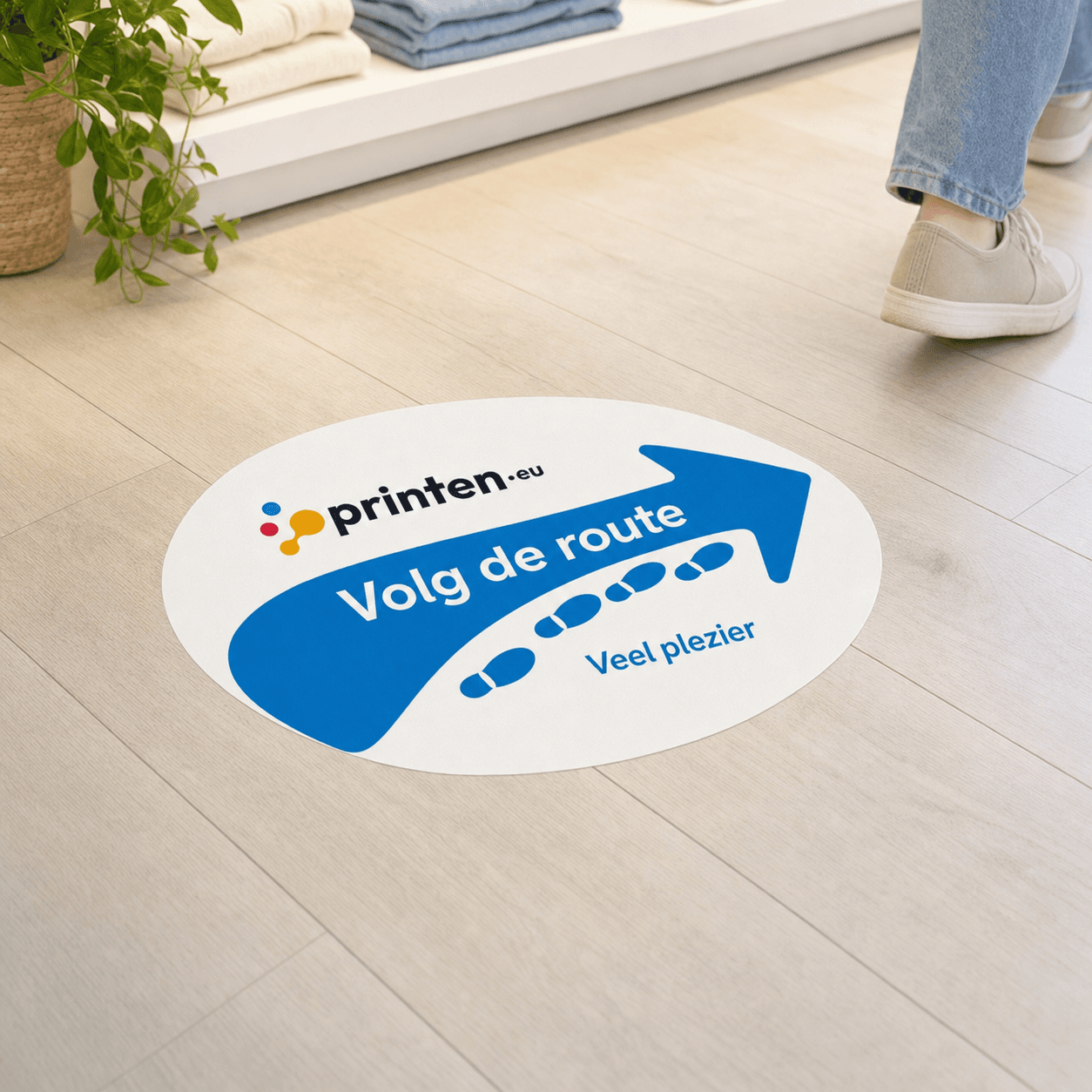Vloersticker met anti-slip laminaat voor veilige looproutes